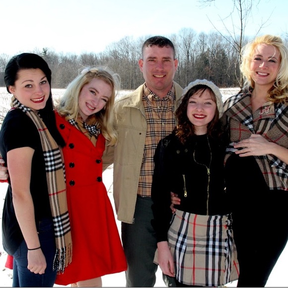 Meet your Posher, Jr. - Picture 11 of 17